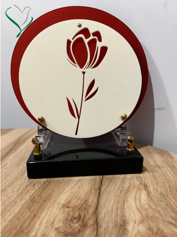 plaque rouge et blanche
